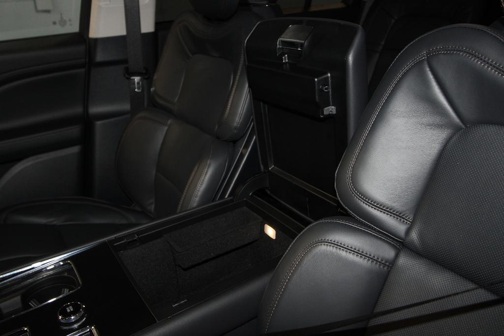 new 2026 Lincoln Aviator car, priced at $75,870