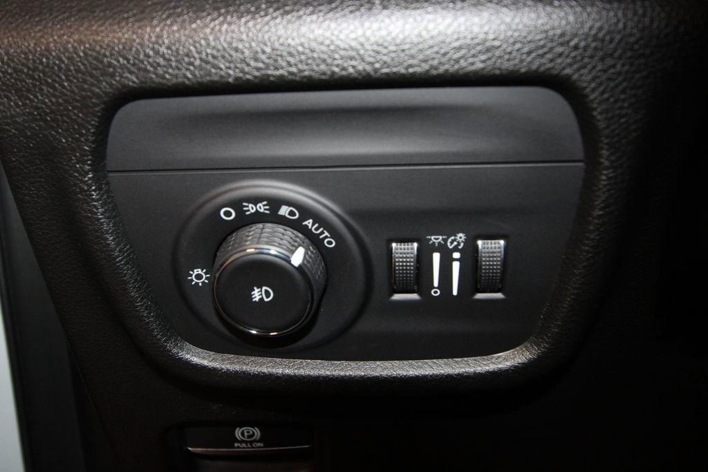 used 2021 Jeep Grand Cherokee L car, priced at $29,991