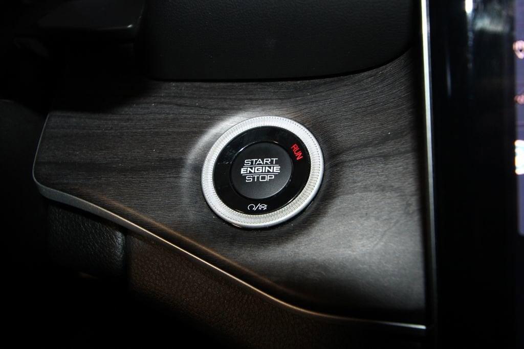 used 2021 Jeep Grand Cherokee L car, priced at $29,991