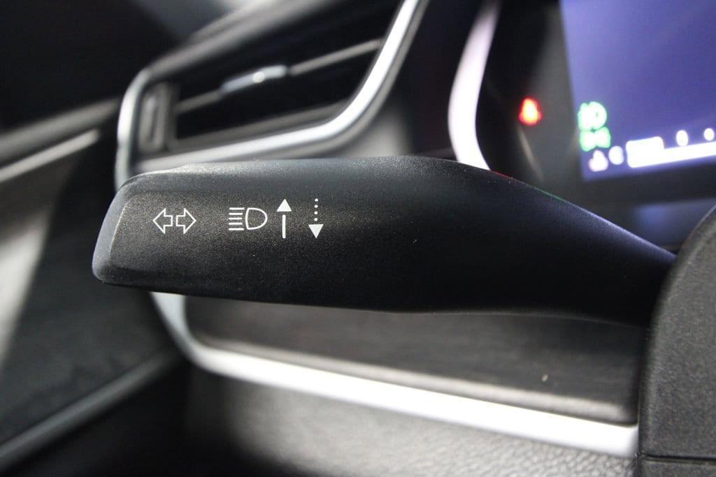 used 2021 Jeep Grand Cherokee L car, priced at $29,991