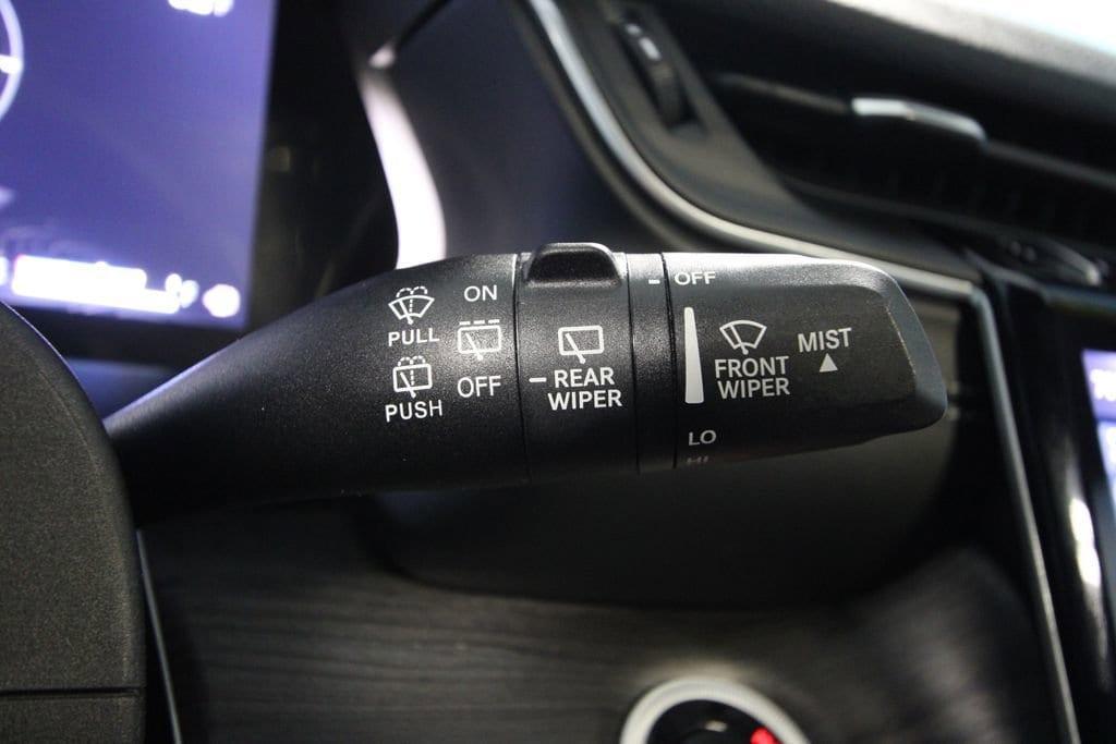 used 2021 Jeep Grand Cherokee L car, priced at $29,991