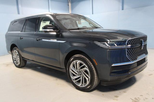 new 2025 Lincoln Navigator L car, priced at $103,515