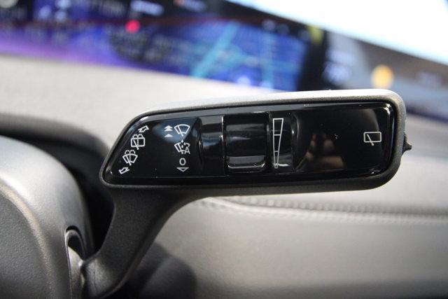 new 2025 Lincoln Navigator car, priced at $104,435