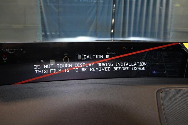 new 2025 Lincoln Navigator car, priced at $104,435