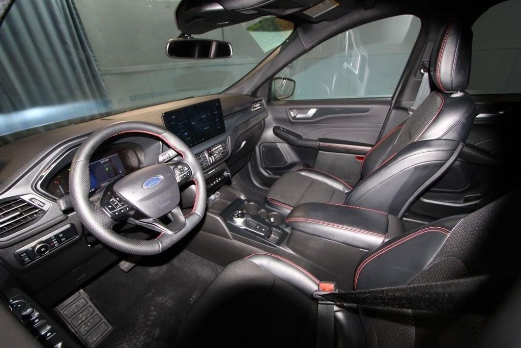 used 2025 Ford Escape car, priced at $29,417