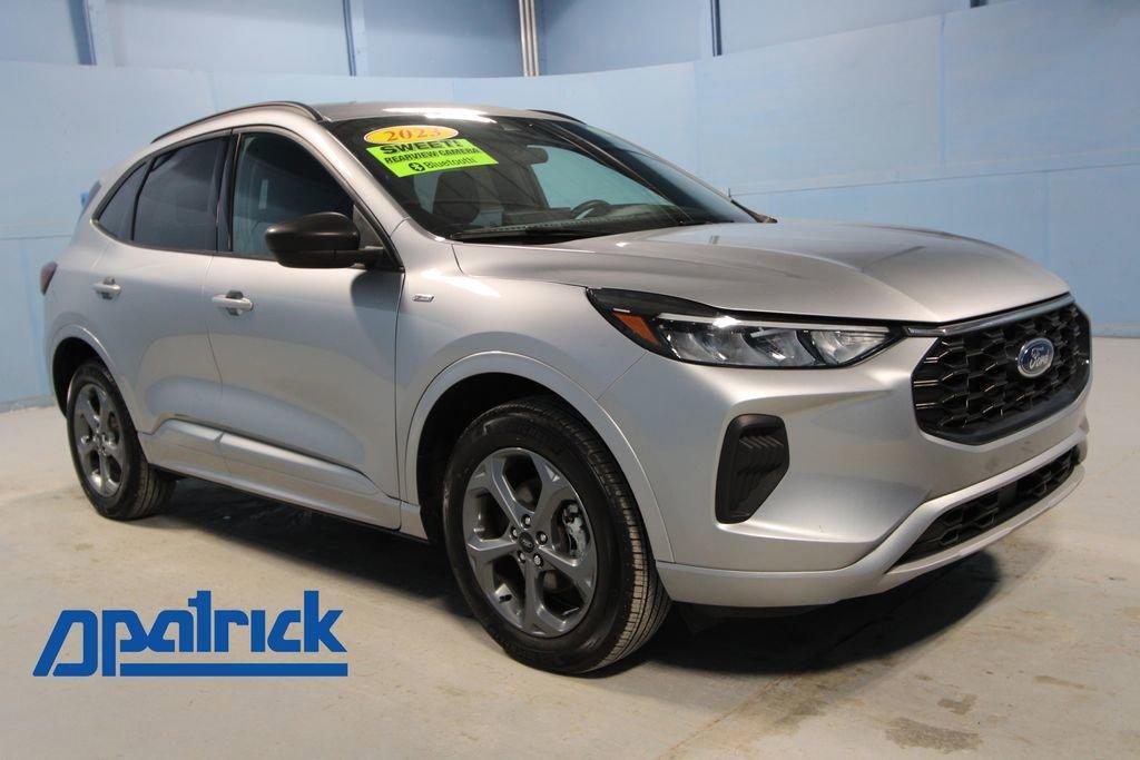 used 2023 Ford Escape car, priced at $24,352