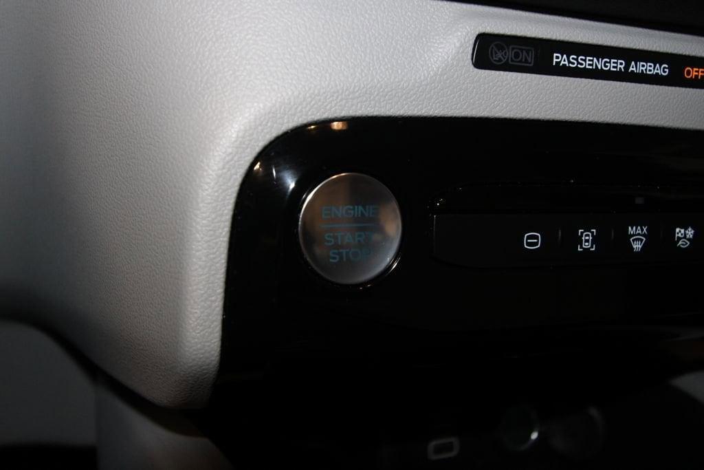 used 2025 Ford Escape car, priced at $29,991