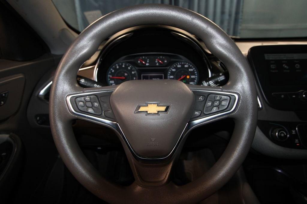 used 2018 Chevrolet Malibu car, priced at $14,176