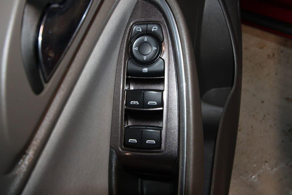 used 2018 Chevrolet Malibu car, priced at $14,176