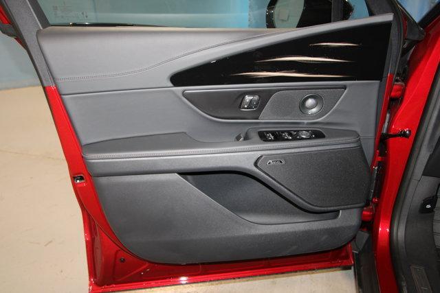 new 2026 Lincoln Nautilus car, priced at $54,692