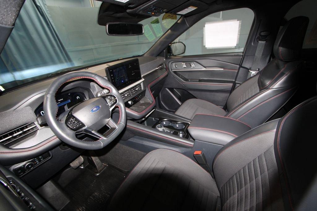 used 2025 Ford Explorer car, priced at $43,436