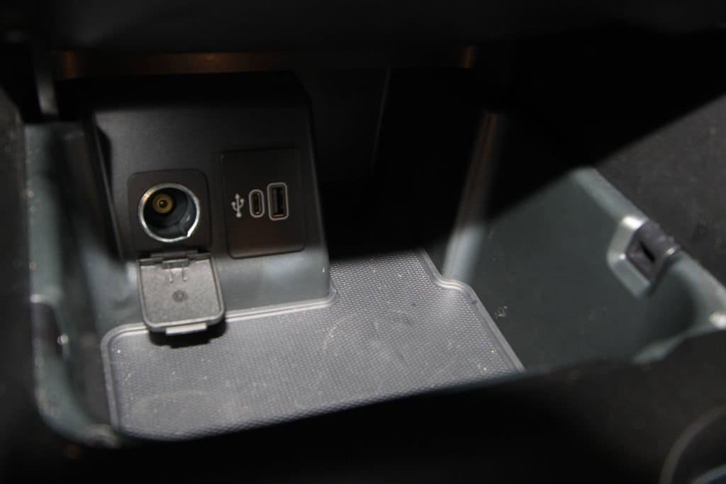 used 2025 Ford Explorer car, priced at $43,436