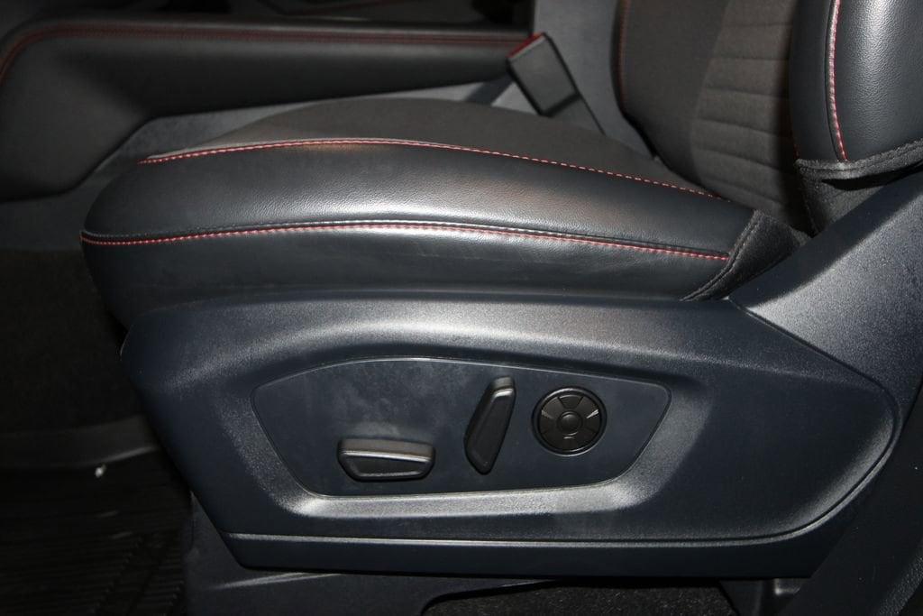 used 2025 Ford Explorer car, priced at $43,436