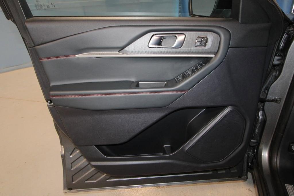 used 2025 Ford Explorer car, priced at $43,436