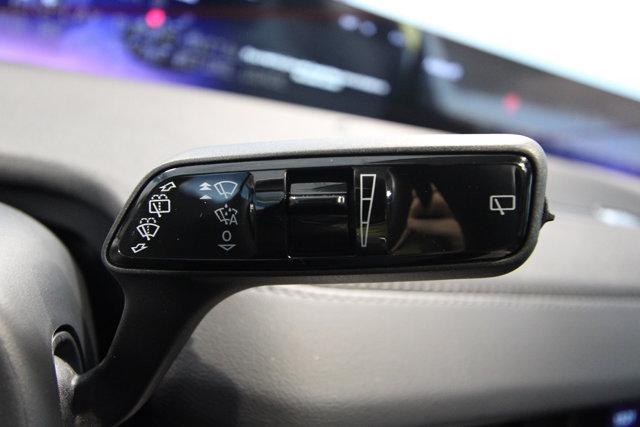 new 2025 Lincoln Navigator car, priced at $96,440