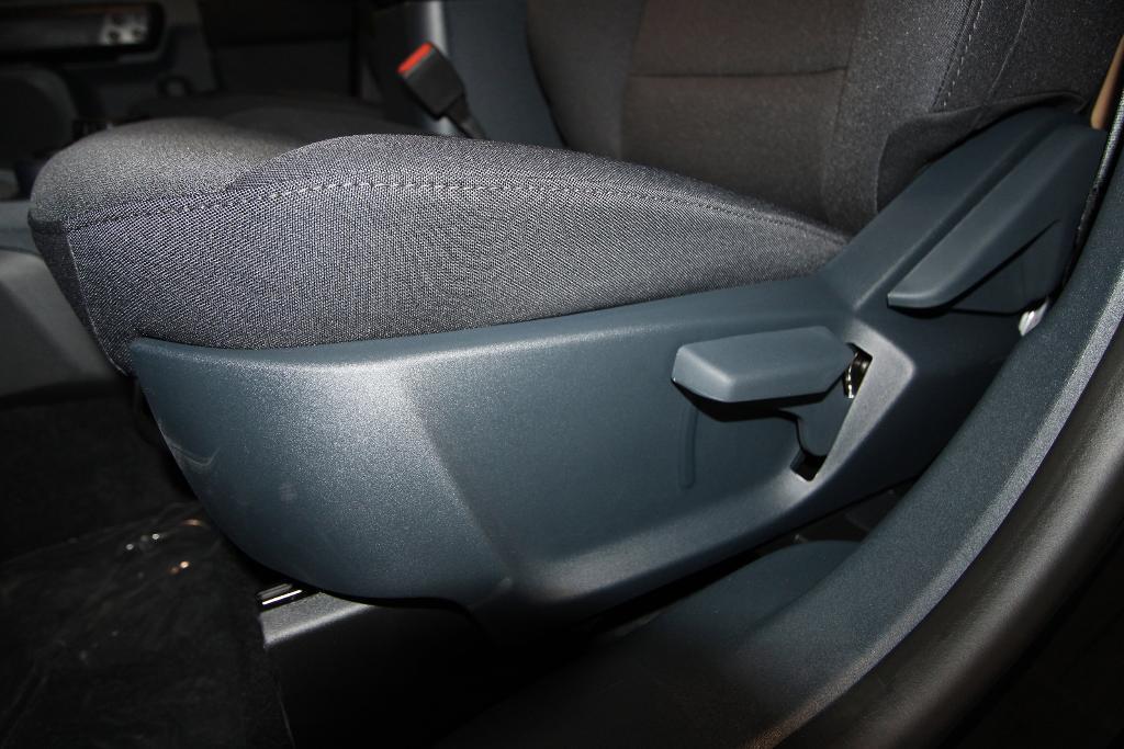 new 2025 Ford Maverick car, priced at $29,007