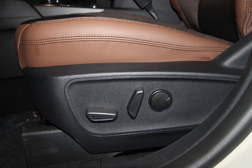 new 2025 Ford Bronco Sport car, priced at $32,333