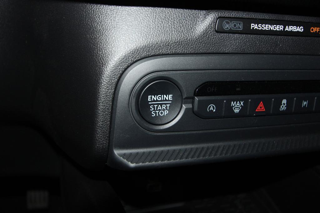 new 2025 Ford Bronco Sport car, priced at $32,333