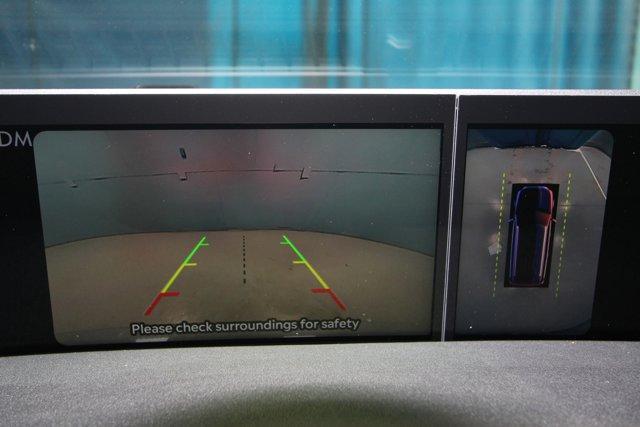 new 2025 Lincoln Navigator car, priced at $103,899