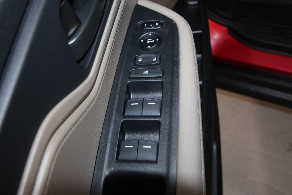 used 2024 Honda Odyssey car, priced at $38,228