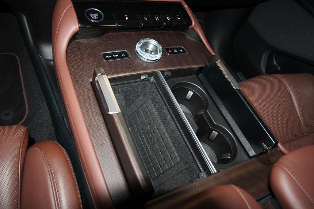 used 2025 Lincoln Navigator L car, priced at $87,921