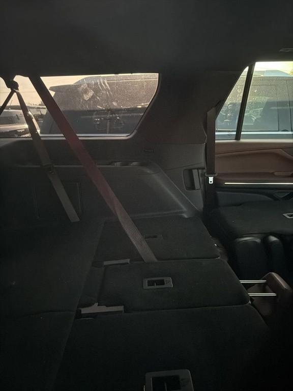 used 2025 Lincoln Navigator L car, priced at $87,061