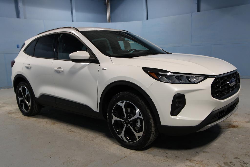 new 2026 Ford Escape car, priced at $28,257