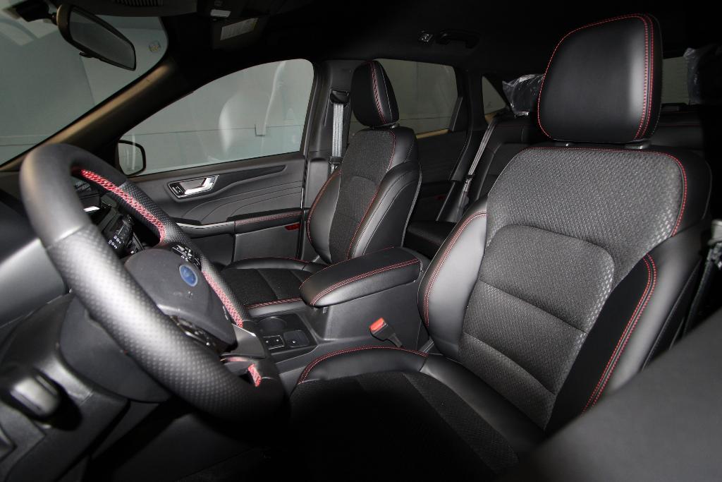 new 2026 Ford Escape car, priced at $28,257