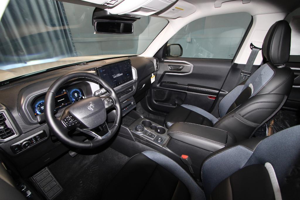 new 2025 Ford Bronco Sport car, priced at $34,935