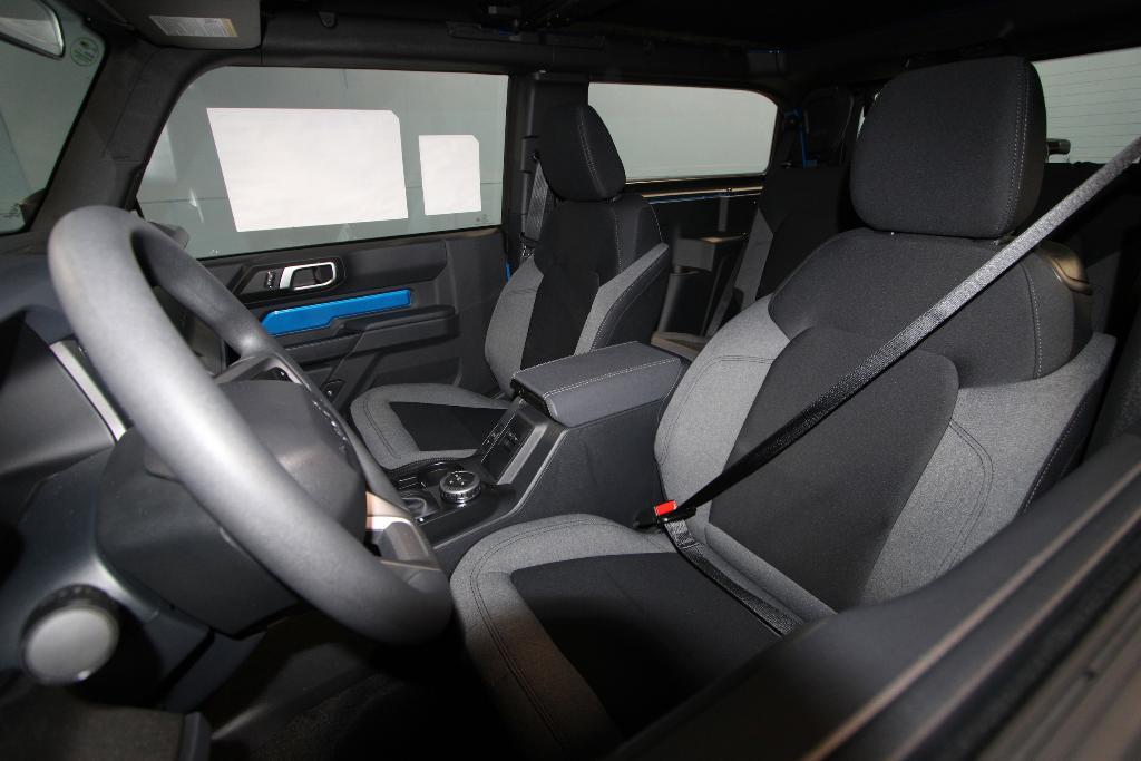 new 2025 Ford Bronco car, priced at $36,802