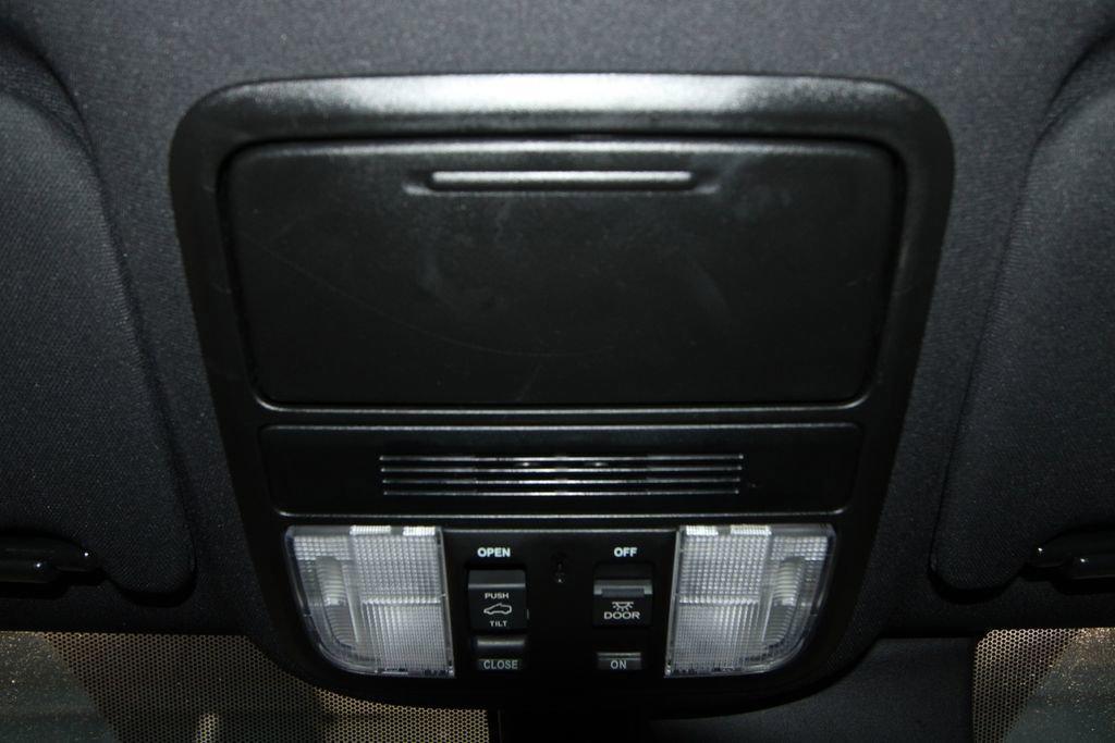 used 2022 Honda Pilot car, priced at $35,626