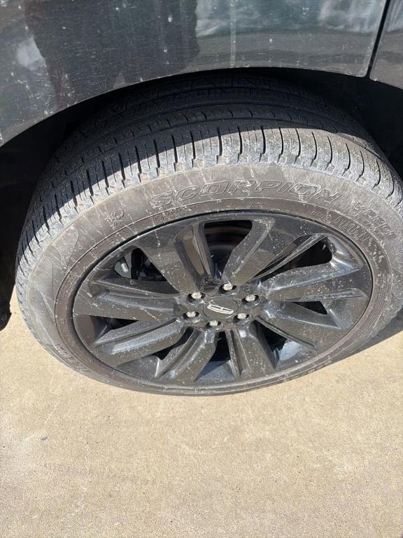 used 2024 Lincoln Navigator car, priced at $76,965