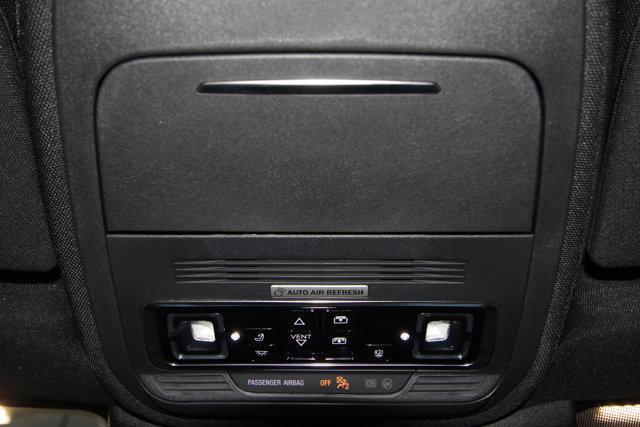 new 2025 Lincoln Navigator car, priced at $99,940