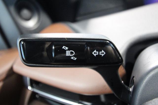 new 2025 Lincoln Navigator car, priced at $99,940