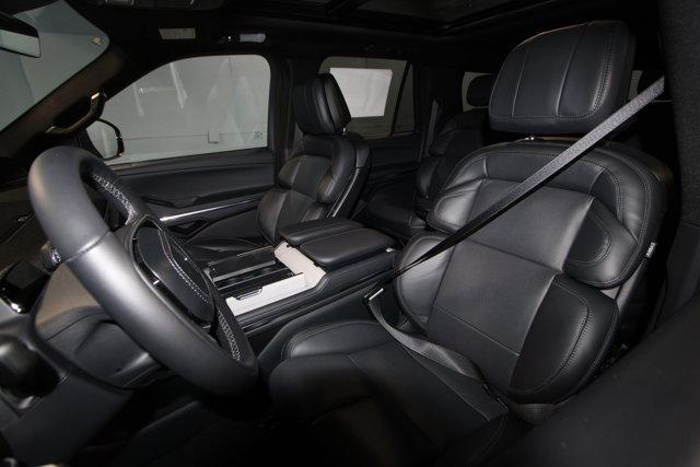 new 2026 Lincoln Navigator L car, priced at $110,940