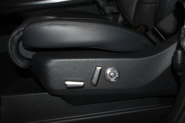 new 2026 Lincoln Navigator L car, priced at $110,940