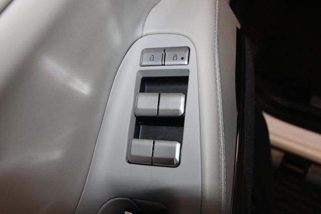 new 2026 Lincoln Navigator car, priced at $107,338