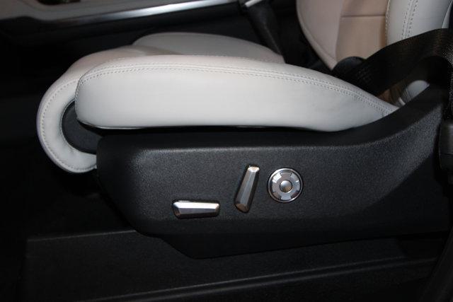 new 2026 Lincoln Navigator car, priced at $107,338