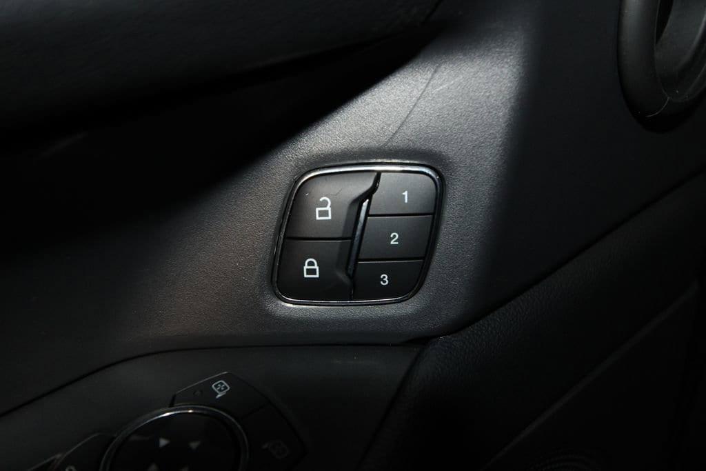 used 2024 Ford Expedition car, priced at $69,222