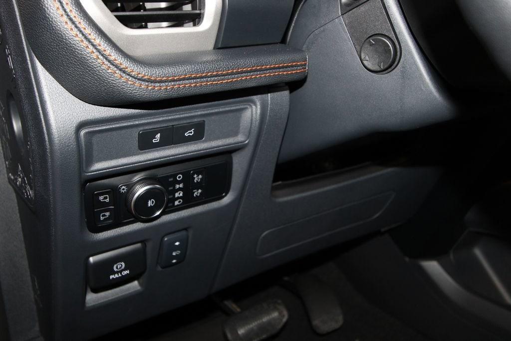 used 2024 Ford Expedition car, priced at $69,222