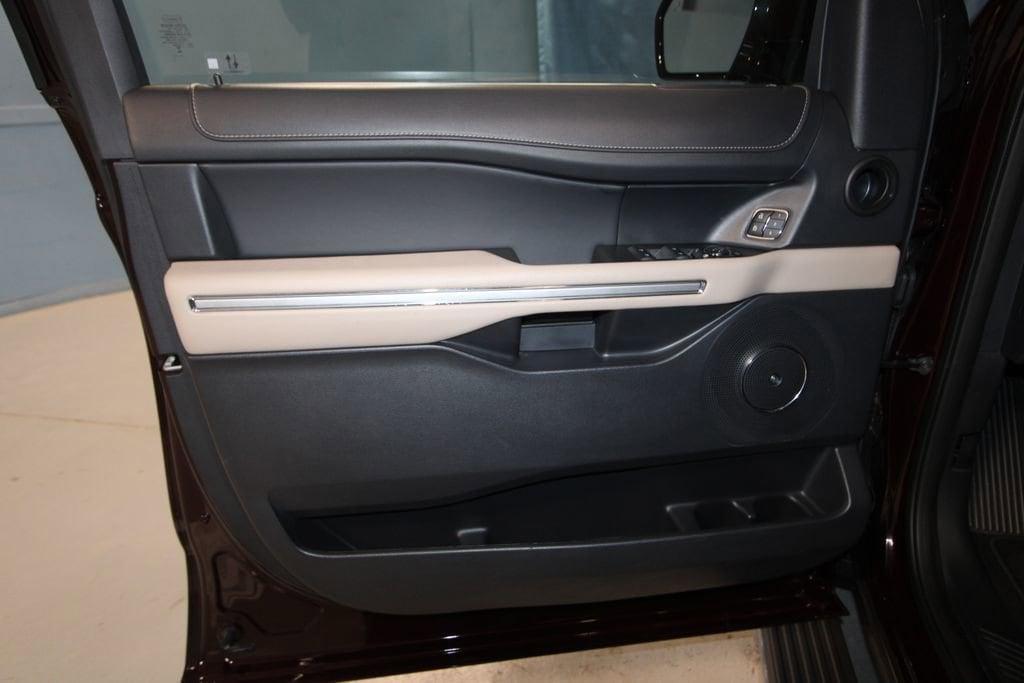 used 2023 Ford Expedition car, priced at $61,931