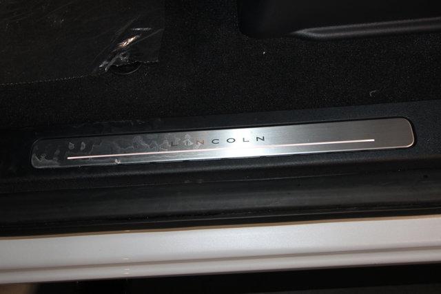 new 2025 Lincoln Navigator L car, priced at $102,930