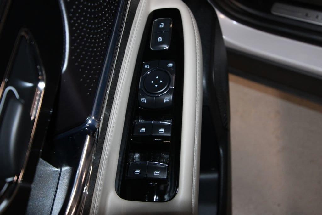 used 2025 Lincoln Corsair car, priced at $39,991