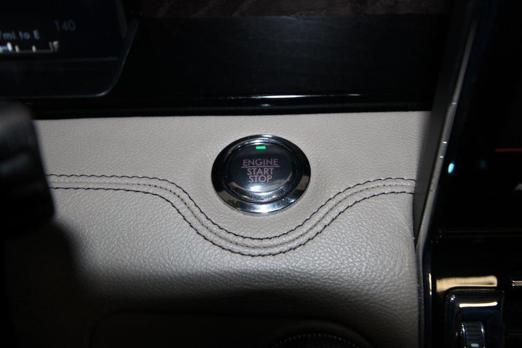 used 2022 Lincoln Navigator L car, priced at $48,046