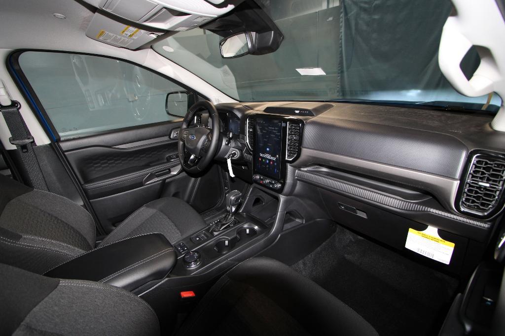 new 2025 Ford Ranger car, priced at $33,934