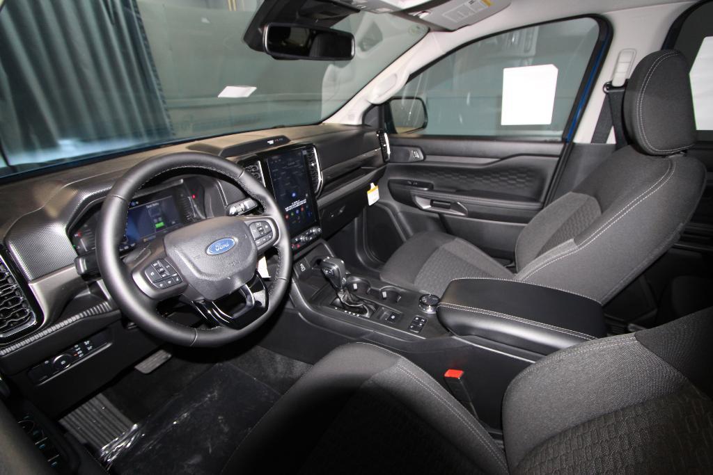 new 2025 Ford Ranger car, priced at $33,934