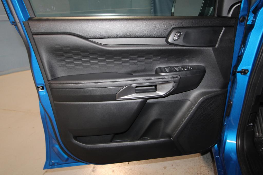 new 2025 Ford Ranger car, priced at $33,934