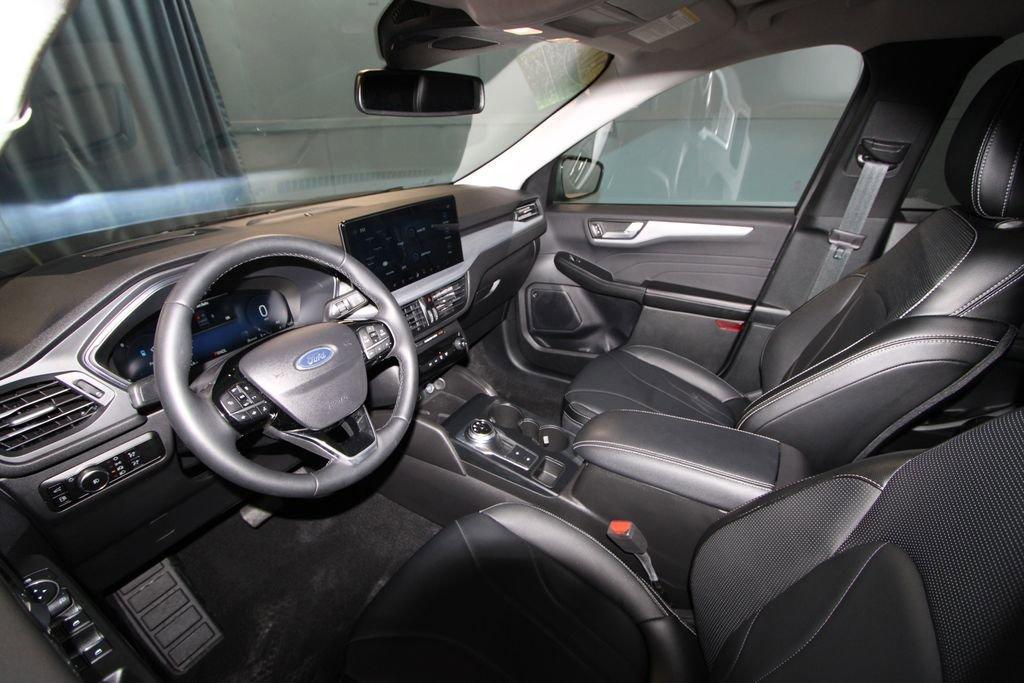 used 2025 Ford Escape car, priced at $31,397