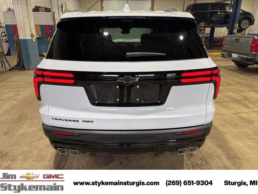 new 2026 Chevrolet Traverse car, priced at $48,805