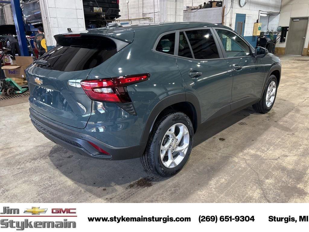 new 2026 Chevrolet Trax car, priced at $25,280